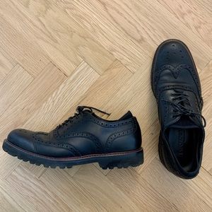 Emporio Armani Men’s Lace-Up Leather Brogues Shoes